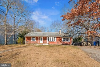 1184 Windlass Dr, Manahawkin, NJ 08050