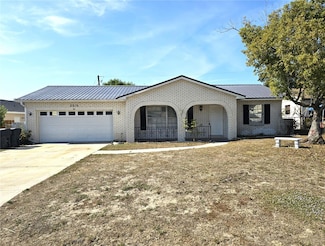 2216 Tanglewood Way, Brandon, FL 33511