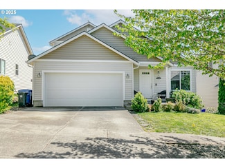 38720 Sawyer St, Sandy, OR 97055