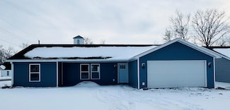3 W Harrison St, Green City, MO 63545