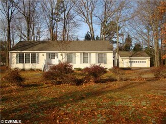 101 Jackson Farm Ln, Deltaville, VA 23043