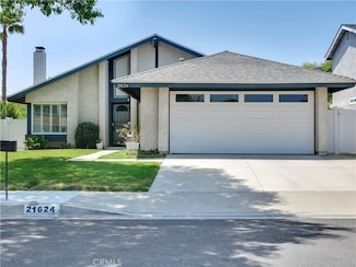 21624 Spice Ct, Santa Clarita, CA 91350