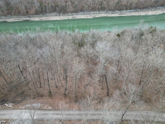 Lots Dr, Burnside, KY 42519