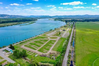 949 River Rd, Cusick, WA 99119