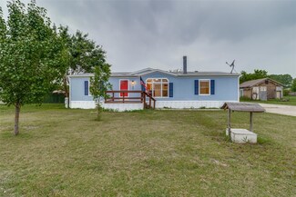 104 Elm Cir, Blue Ridge, TX 75424