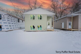 506 E Isabella Ave, Muskegon, MI 49442