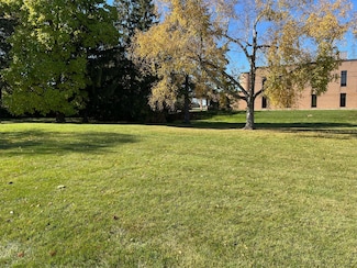 Lt2 N 29th St, Sheboygan, WI 53081