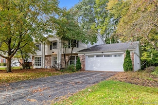 7080 Heather Heath, West Bloomfield, MI 48322
