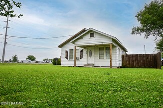 416 S Bowers Ave, Iowa, LA 70647