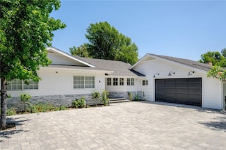 17437 Chase St, Northridge, CA 91325