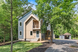 174 Gilbert St, Mansfield, MA 02048