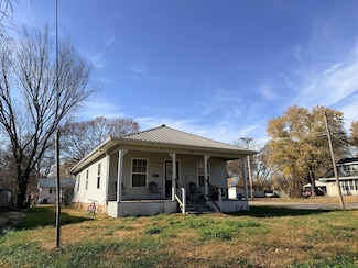 119 N Main St, Greenfield, MO 65661