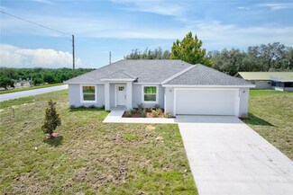 2713 W Albatross Rd, Avon Park, FL 33825