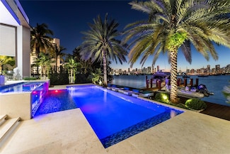 441 N Hibiscus Dr, Miami Beach, FL 33139