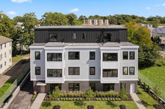 52 Withington St Unit 5, Dorchester Center, MA 02124