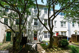 19064 Highstream Dr, Germantown, MD 20874