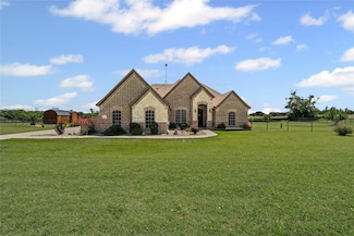 136 Spring Meadow Dr, Springtown, TX 76082