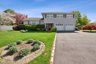 40 Gail Ct, Springfield, NJ 07081