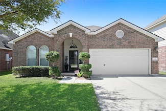 438 Oak Gate Dr, Conroe, TX 77304