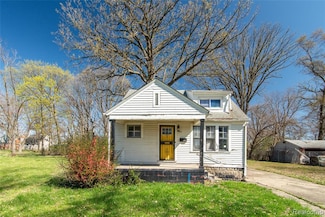 490 Colton St, Highland Park, MI 48203
