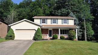 7658 Hidden Valley Ln, Cleveland, OH 44129
