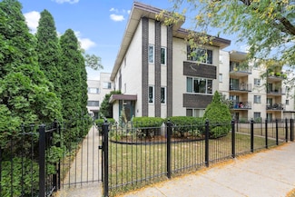 7070 N Ridge Blvd Unit 1A, Chicago, IL 60645