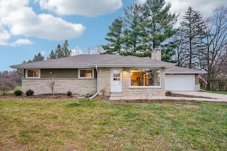 N45W24568 Lindsay Rd, Pewaukee, WI 53072