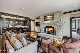 50 Peak View Unit 201, Avon, CO 81620