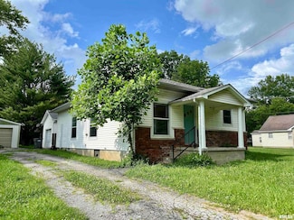 602 Barr St, Carterville, IL 62918