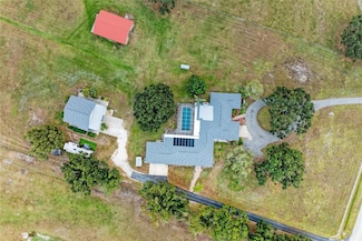 1516 Fox Creek Dr, Sarasota, FL 34240