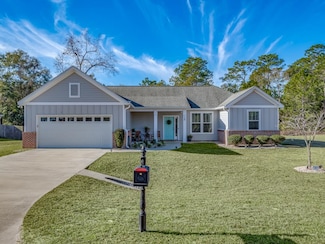 124 Juniper Dr, Crawfordville, FL 32327