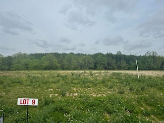454 Keltic Pines Blvd, Huntertown, IN 46748