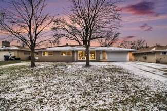 301 Boyd Cir, Michigan City, IN 46360