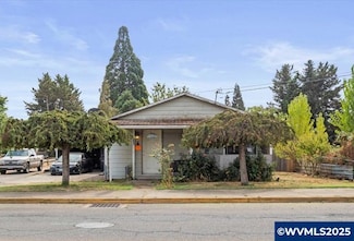 215 Polk St, Independence, OR 97351