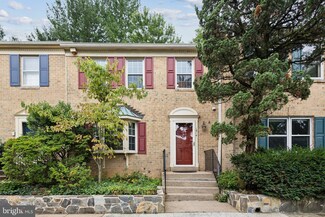 1914 Autumn Chase Ct, Falls Church, VA 22043