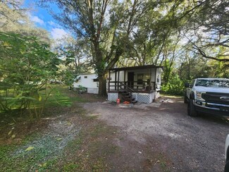 1545 Crystal Springs Rd, Zephyrhills, FL 33540