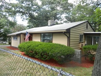 307 Lynnfield St, Lynn, MA 01904
