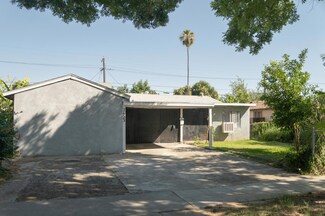 2623 E Ashcroft Ave, Fresno, CA 93726