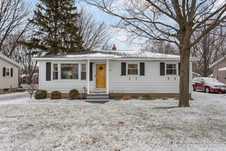 1415 Grant Ave, Grand Haven, MI 49417