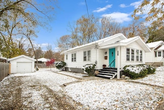 448 Whitcomb St, Kalamazoo, MI 49001