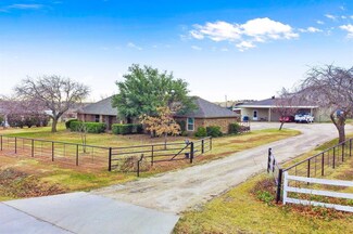 104 Cedar Ln, Haslet, TX 76052