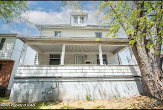 15 S Thomas Ave, Kingston, PA 18704