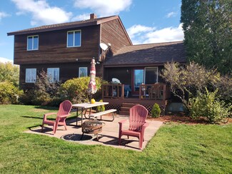 511 Bigelow Hill Rd, Skowhegan, ME 04976