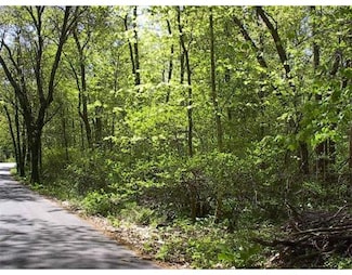 78 Torrey Rd, Sutton, MA 01590