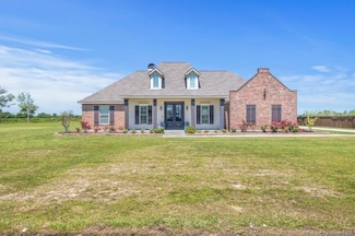 16052 Fleur de Lis Dr, Iowa, LA 70647