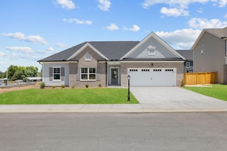 539 Winchester Dr, Fort Oglethorpe, GA 30741