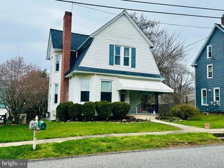 15 Broadway, Stewartstown, PA 17363