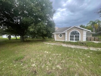 10201 Clear Lake Dr, Clermont, FL 34715