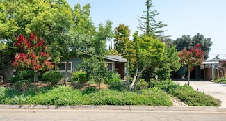 1556 E Loftus Ln, Fresno, CA 93710