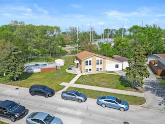 12713 S Escanaba Ave, Chicago, IL 60633